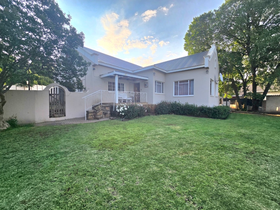 To Let 4 Bedroom Property for Rent in Eureka Free State